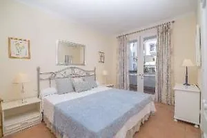 Apartments Jardines De Las Golondrinas Marbella 3*,  Spain